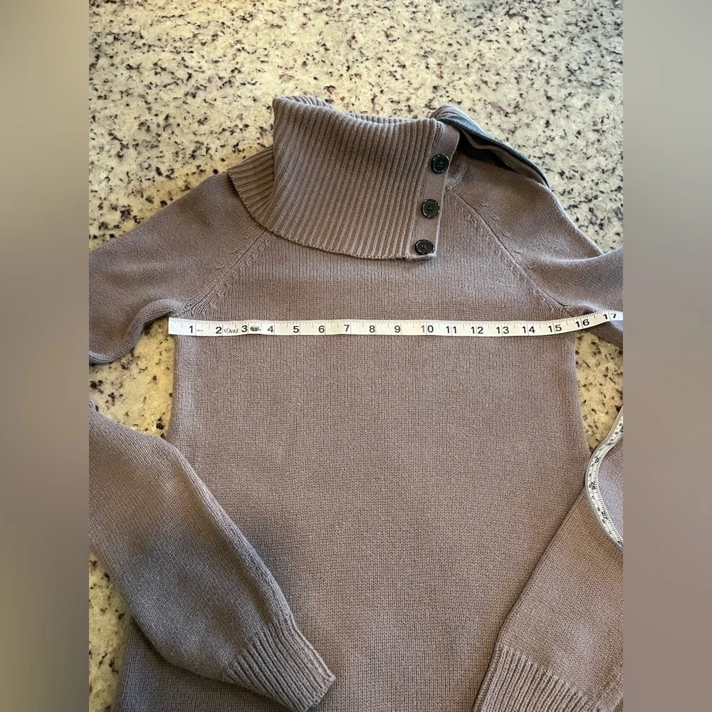 Women's gap cotton thick knit Taupe Button-Up Sweater size S tall - Picture 4 of 6